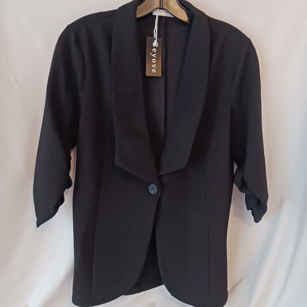 Beyove Black Ruched 3/4 Sleeves One Button Blazer Women's Size Medium NWT